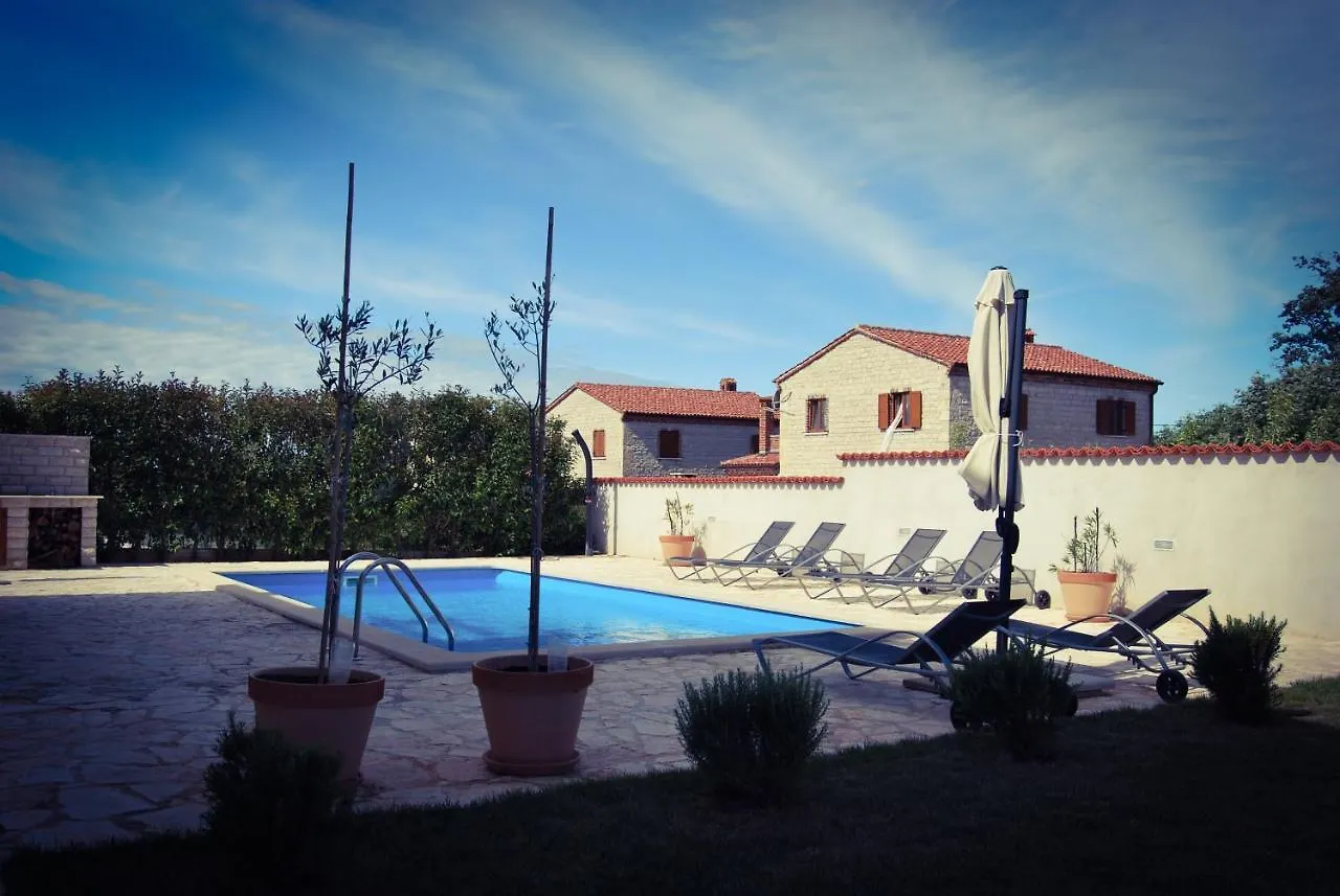 Villa Stella 0*, Svetvincenat
